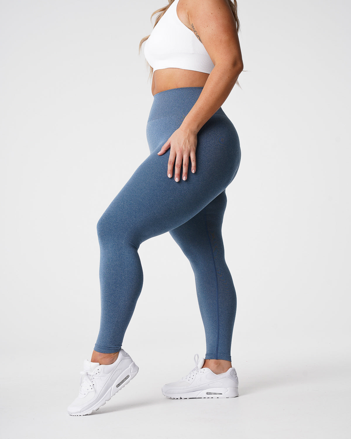 Women Slate Blue NV Seamless Leggings - NVGTN