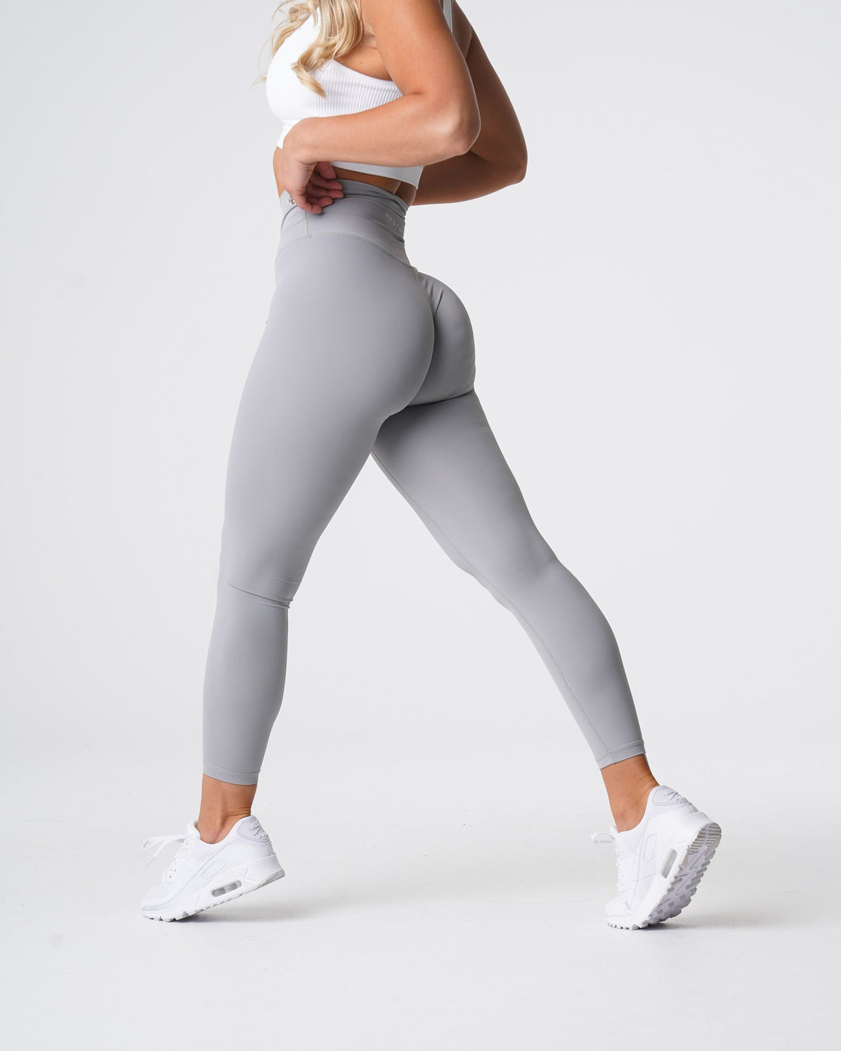 Women Fog Signature 2.0 Leggings - NVGTN
