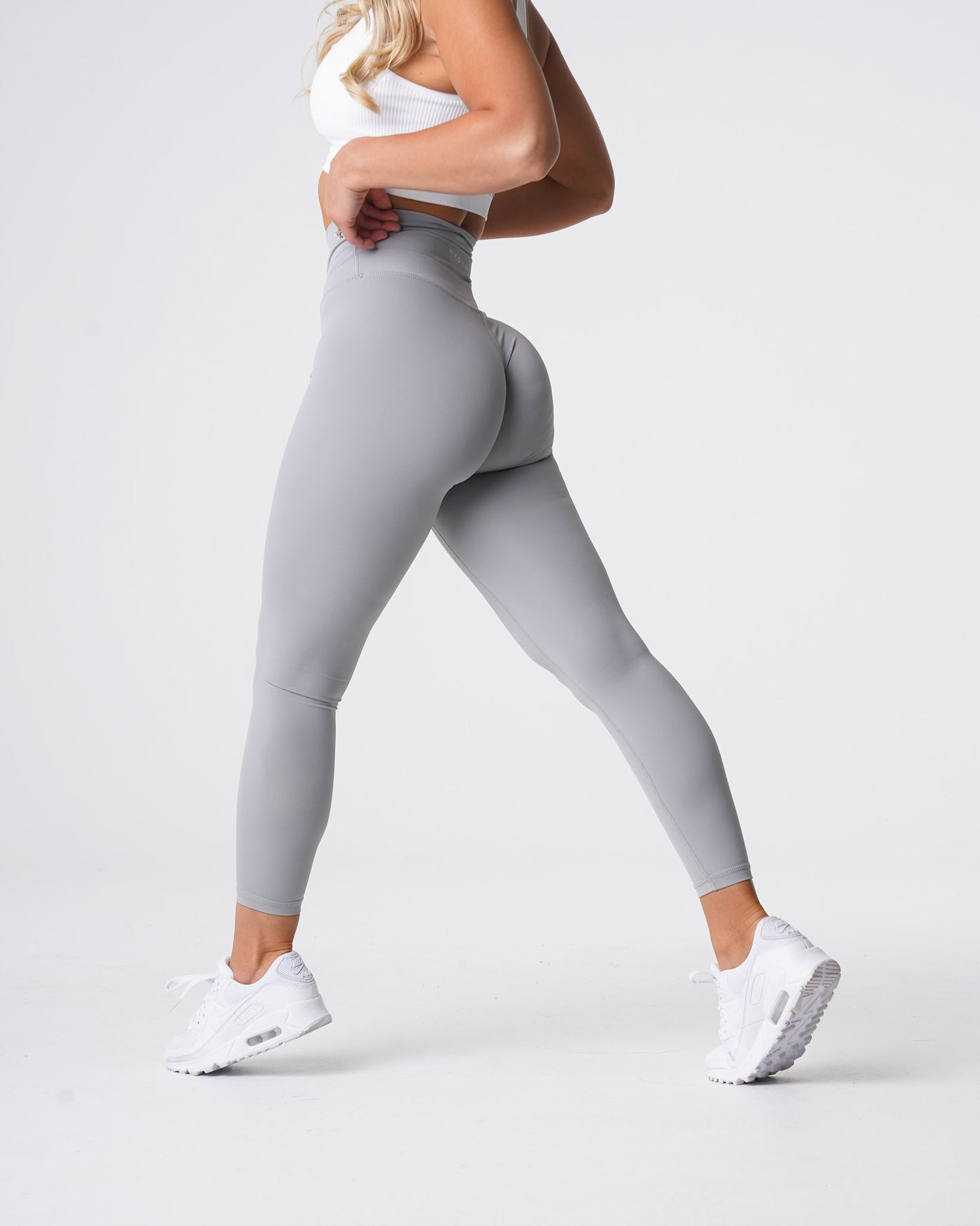 Women Fog Signature 2.0 Leggings - NVGTN