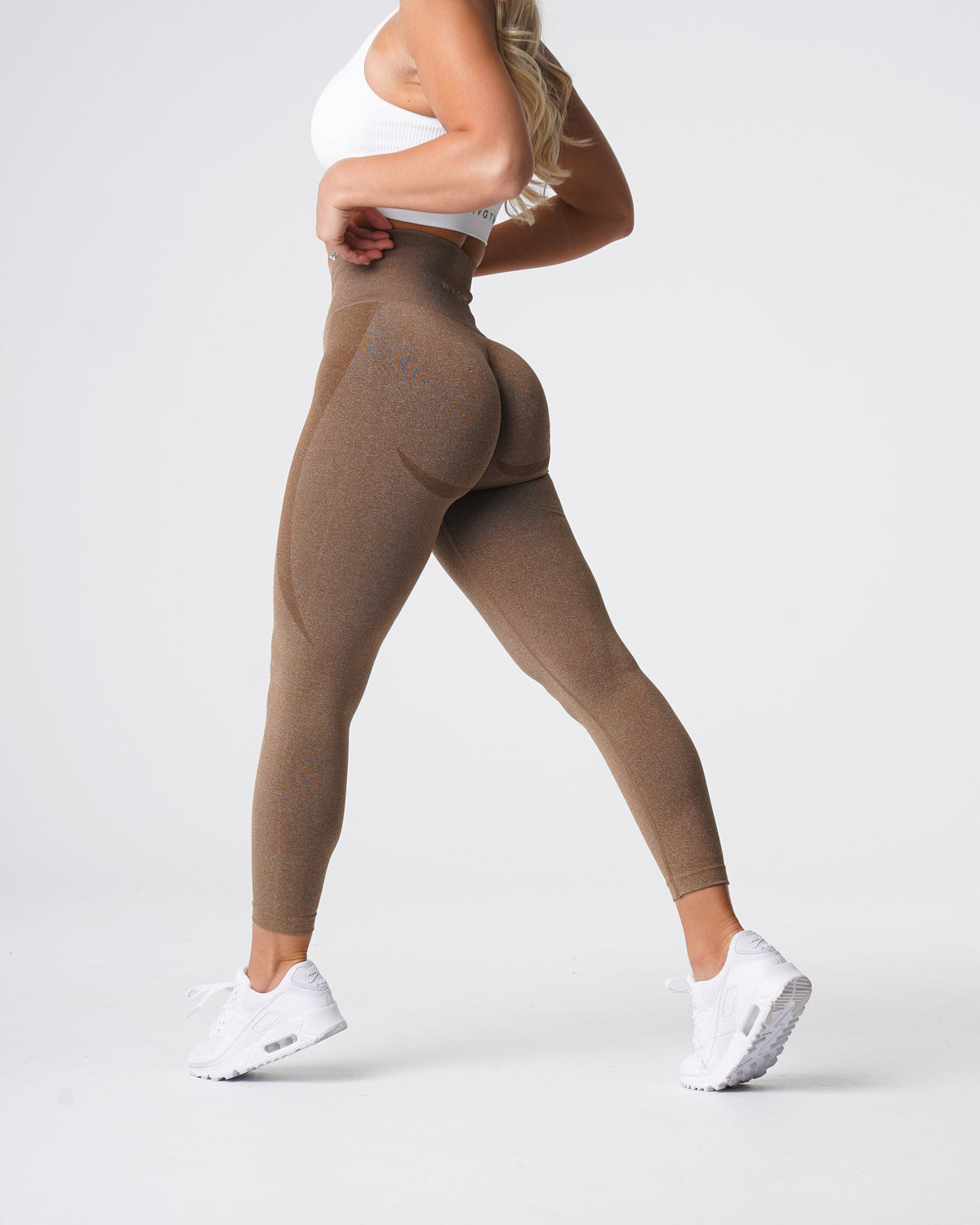 Women Mocha Contour Seamless Leggings - NVGTN