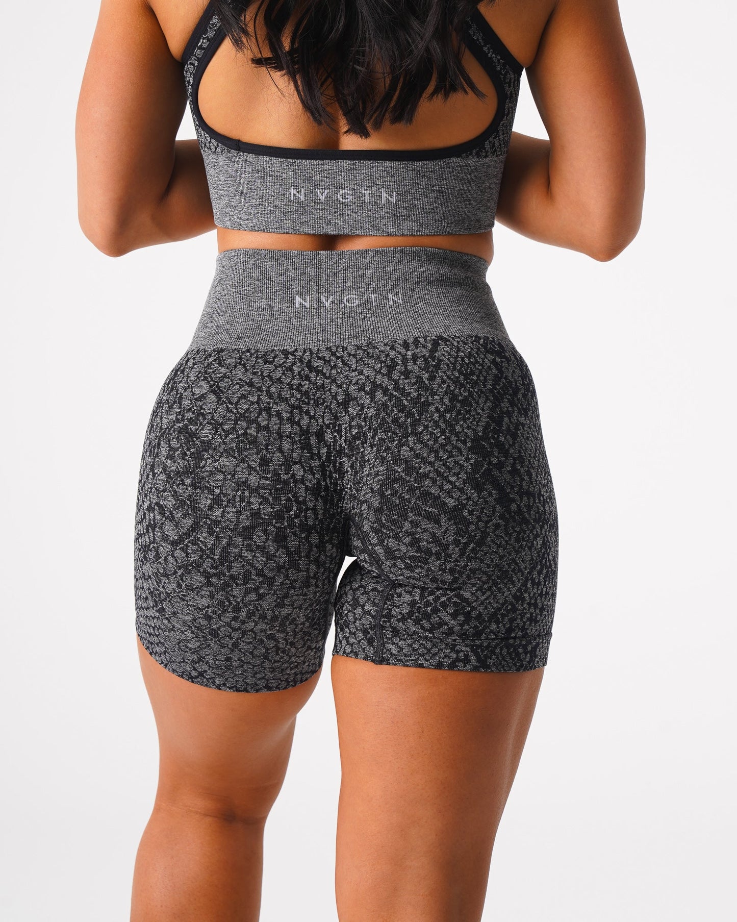 Women Black Speckled Snakeskin Seamless Shorts - NVGTN