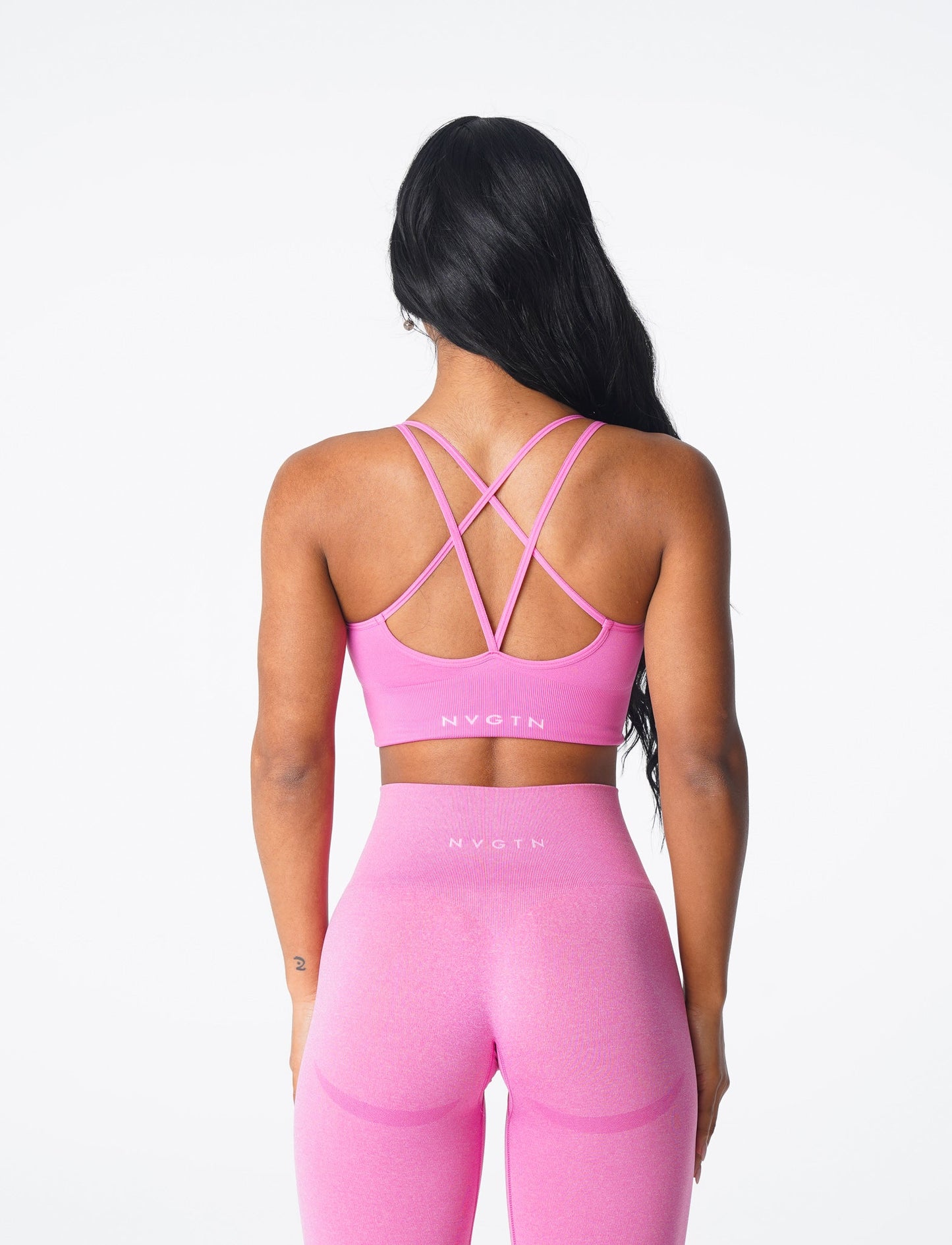 Women Bubble Gum Pink Flourish Seamless Bra - NVGTN