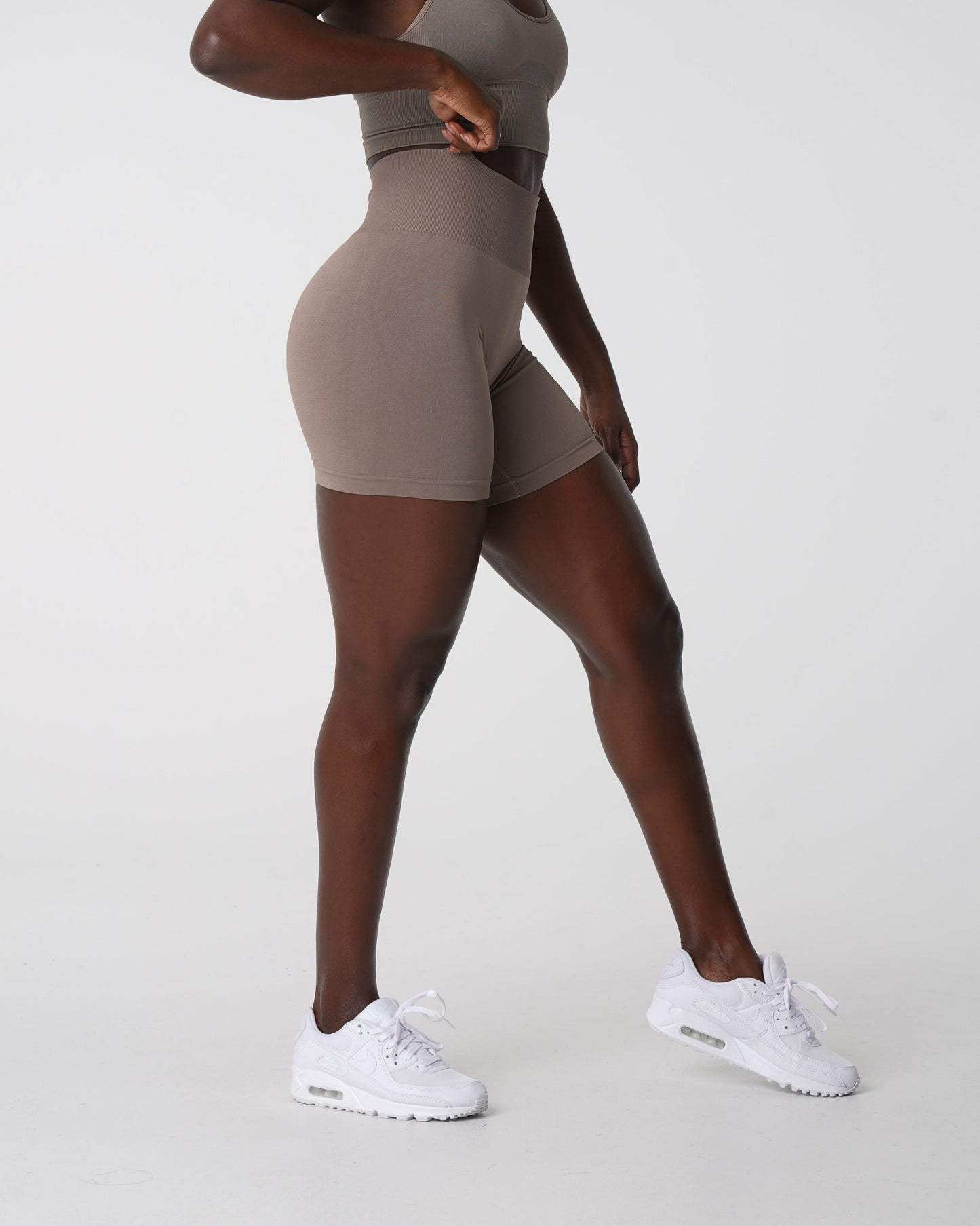 Women Taupe Solid Seamless Shorts - NVGTN
