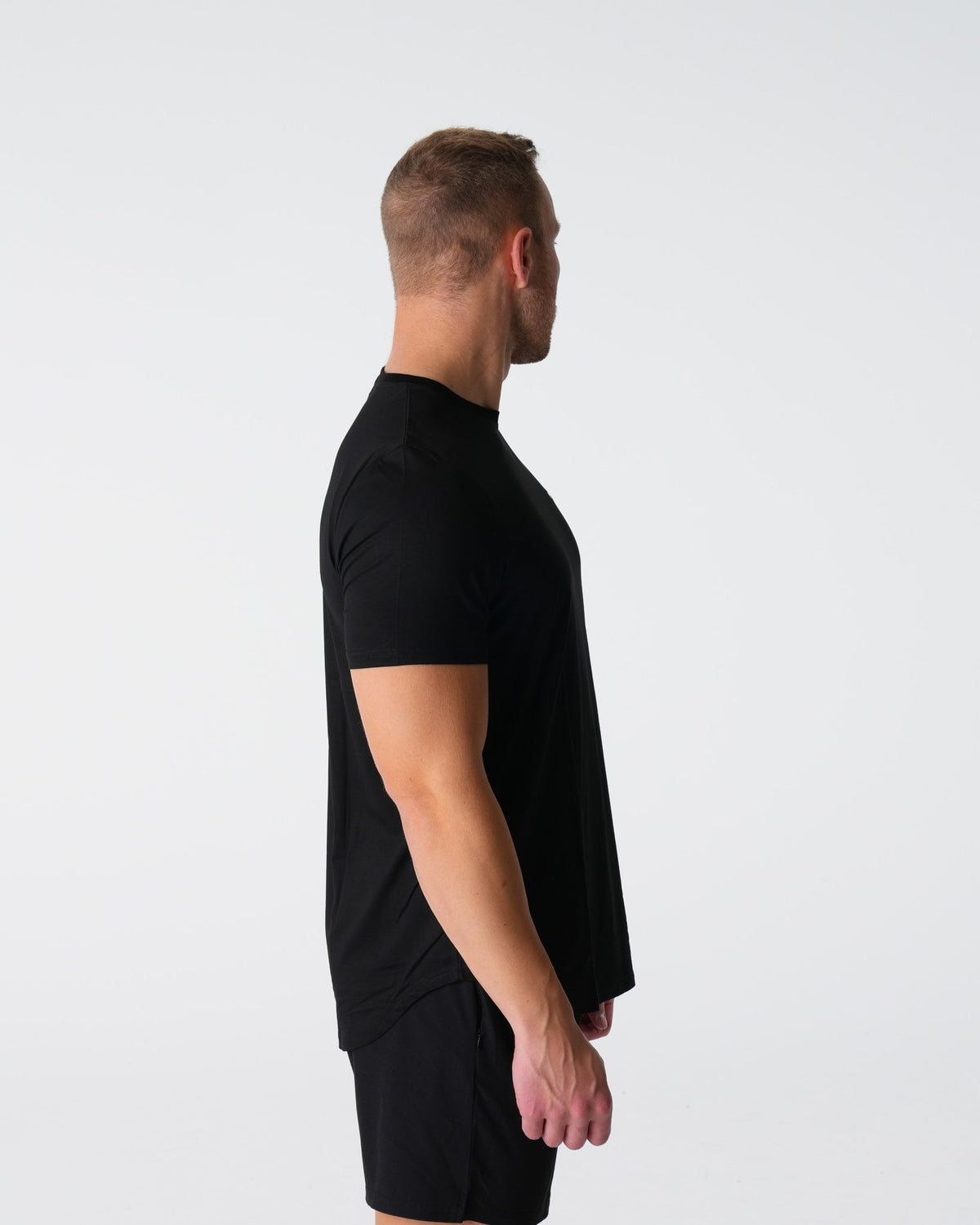 Men Black Tech Fitted Tee - NVGTN