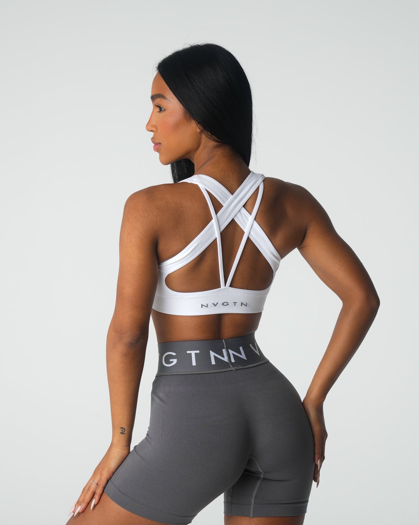 Women White Inspire Seamless Bra - NVGTN
