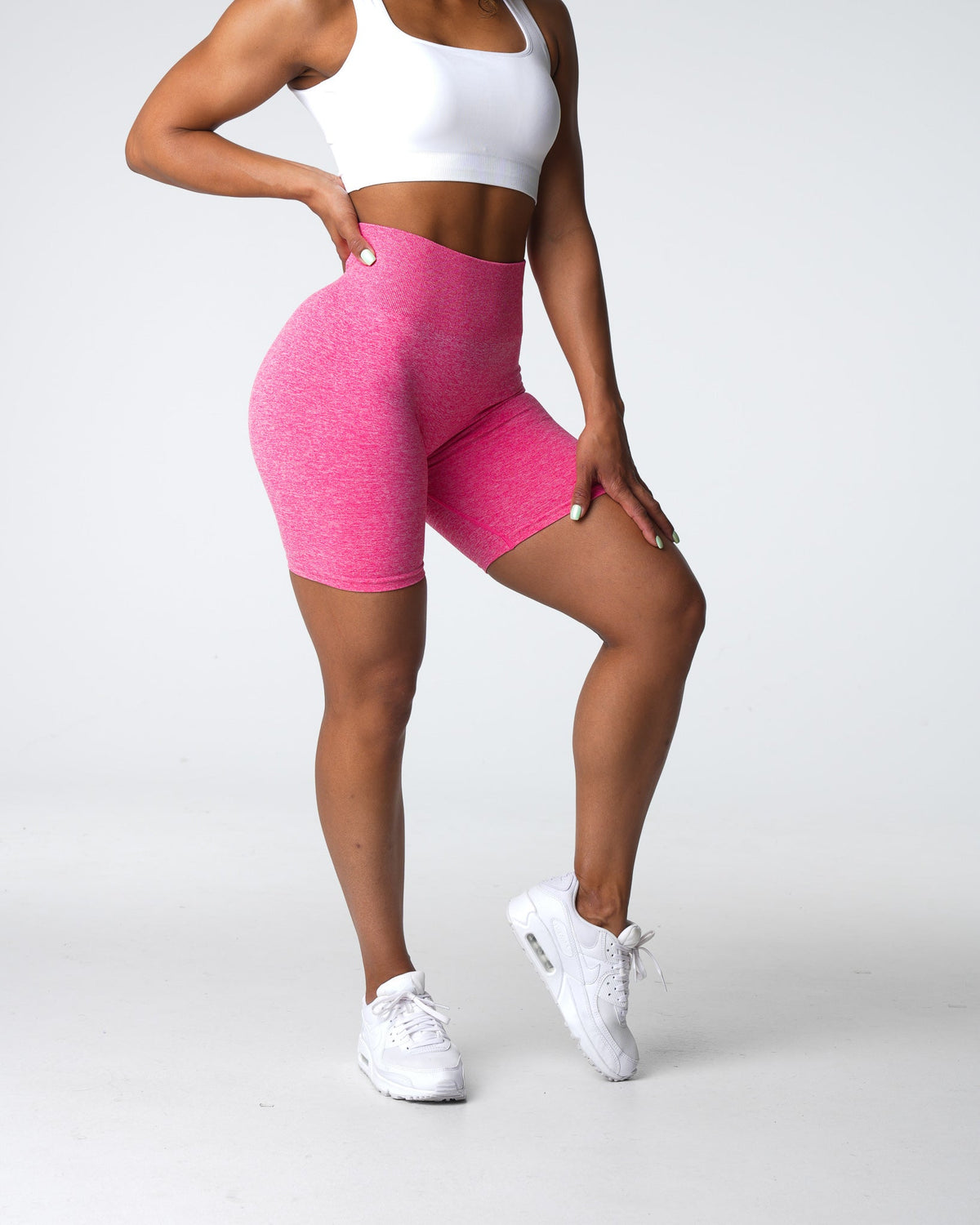 Women Hot Pink Scrunch Seamless Shorts - NVGTN