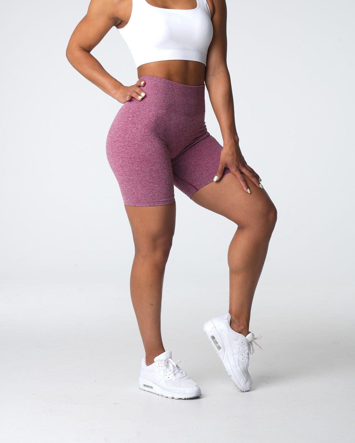 Women Maroon Scrunch Seamless Shorts - NVGTN
