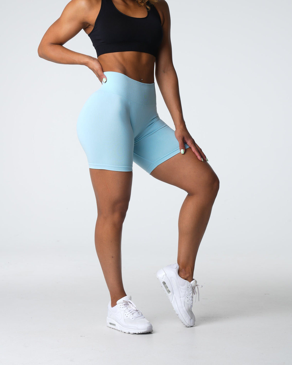 Women Pastel Blue Pro Seamless Shorts - NVGTN