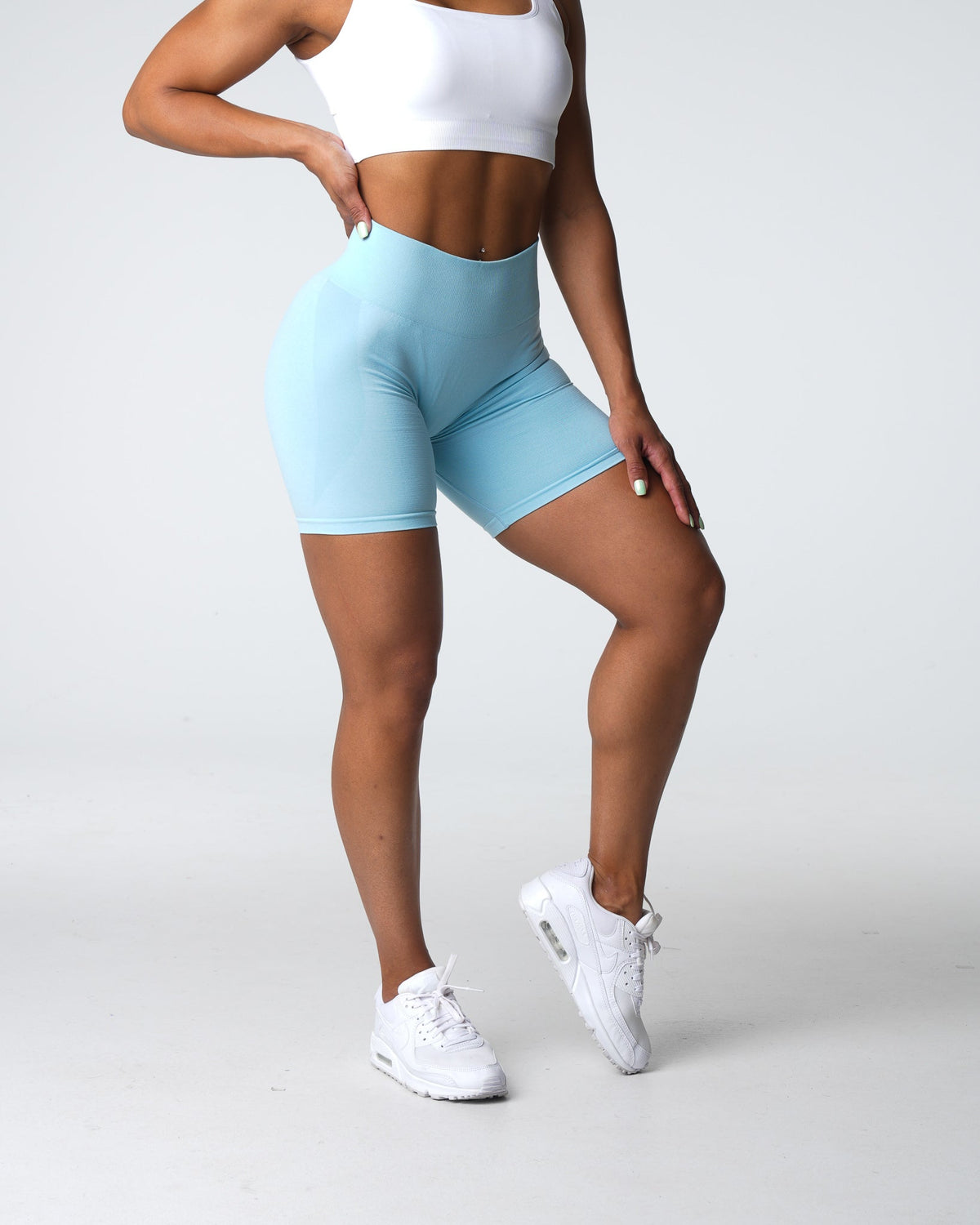 Women Pastel Blue Contour Seamless Shorts - NVGTN
