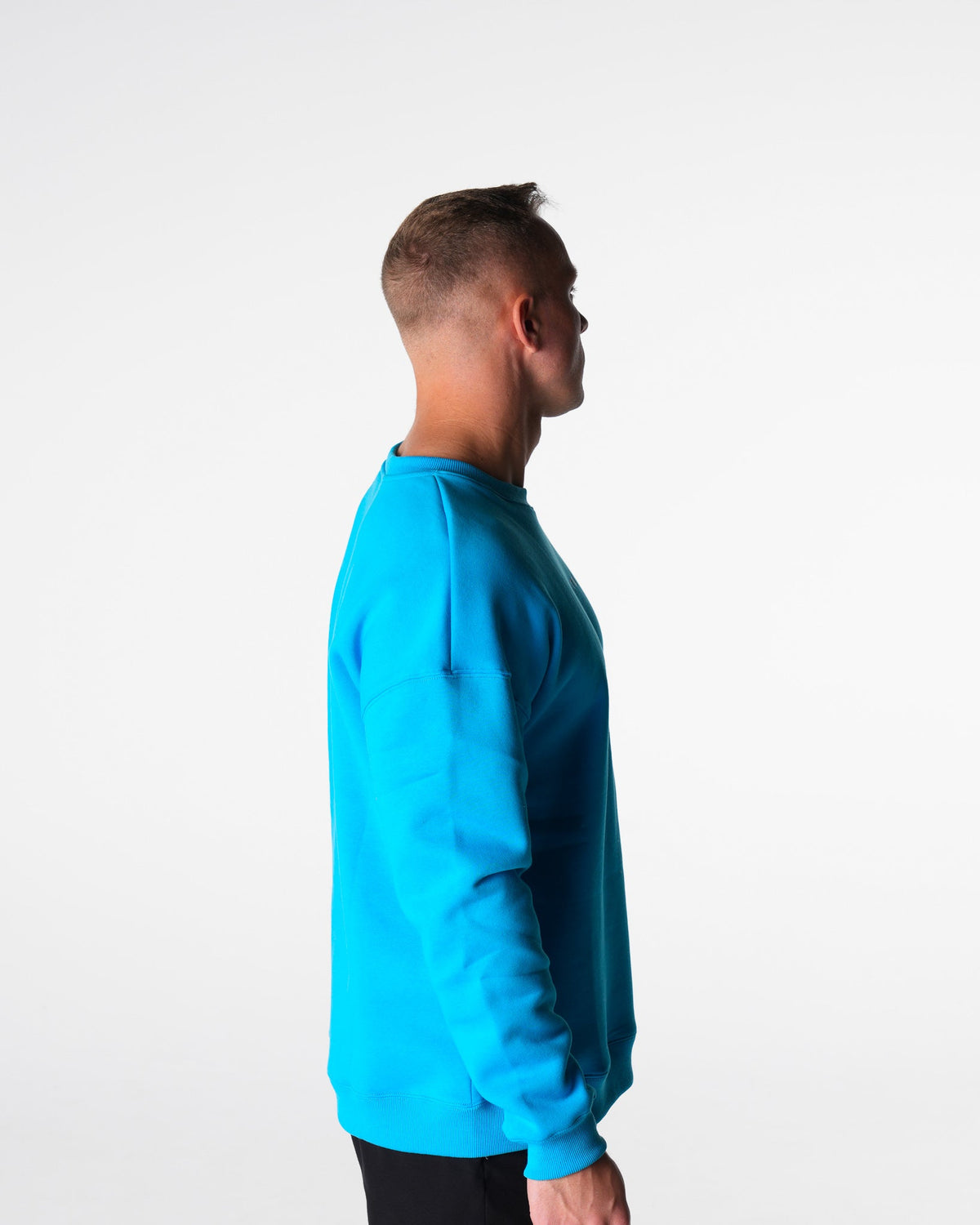 Men Oasis Blue Comfort Crew - NVGTN