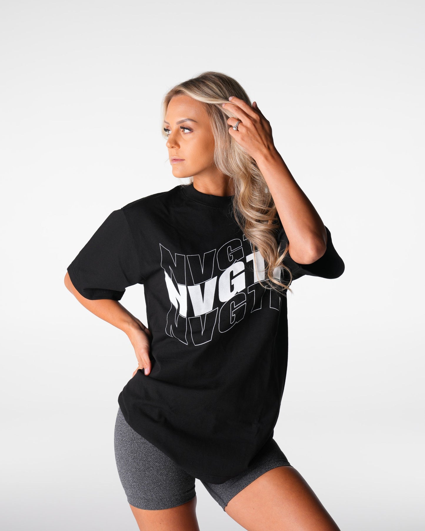 Women Black Wave Graphic Tee - NVGTN