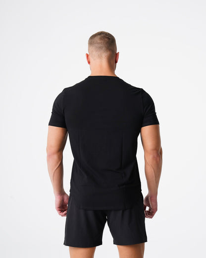 Men Black Pulse Fitted Tee - NVGTN