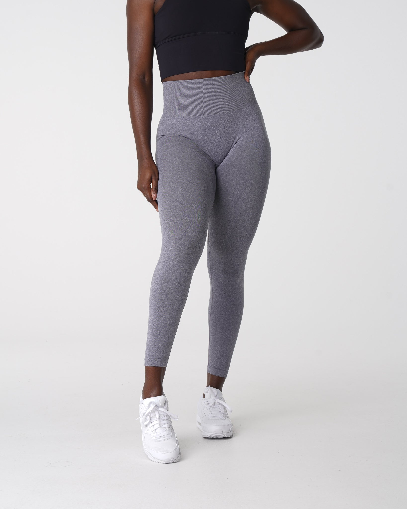 Women Grey NV Seamless Leggings - NVGTN