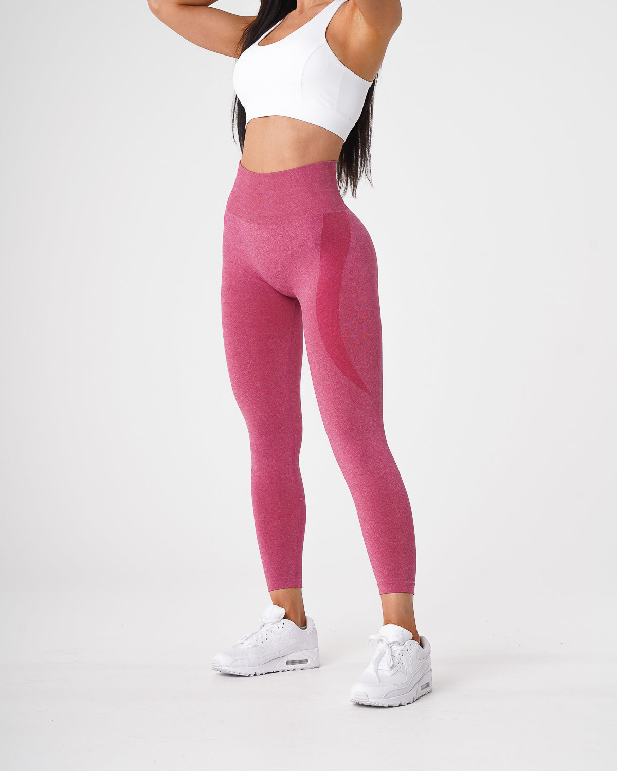 Women Crimson Contour Seamless Leggings - NVGTN
