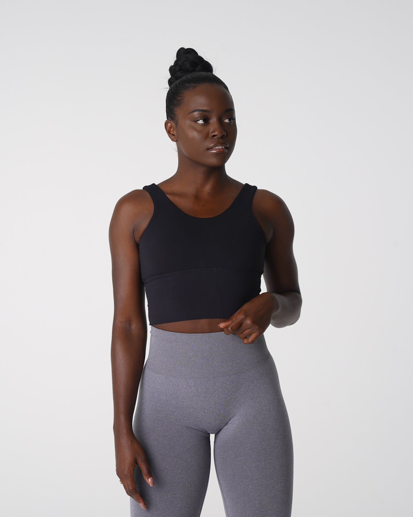 Women Black Essence Bra - NVGTN