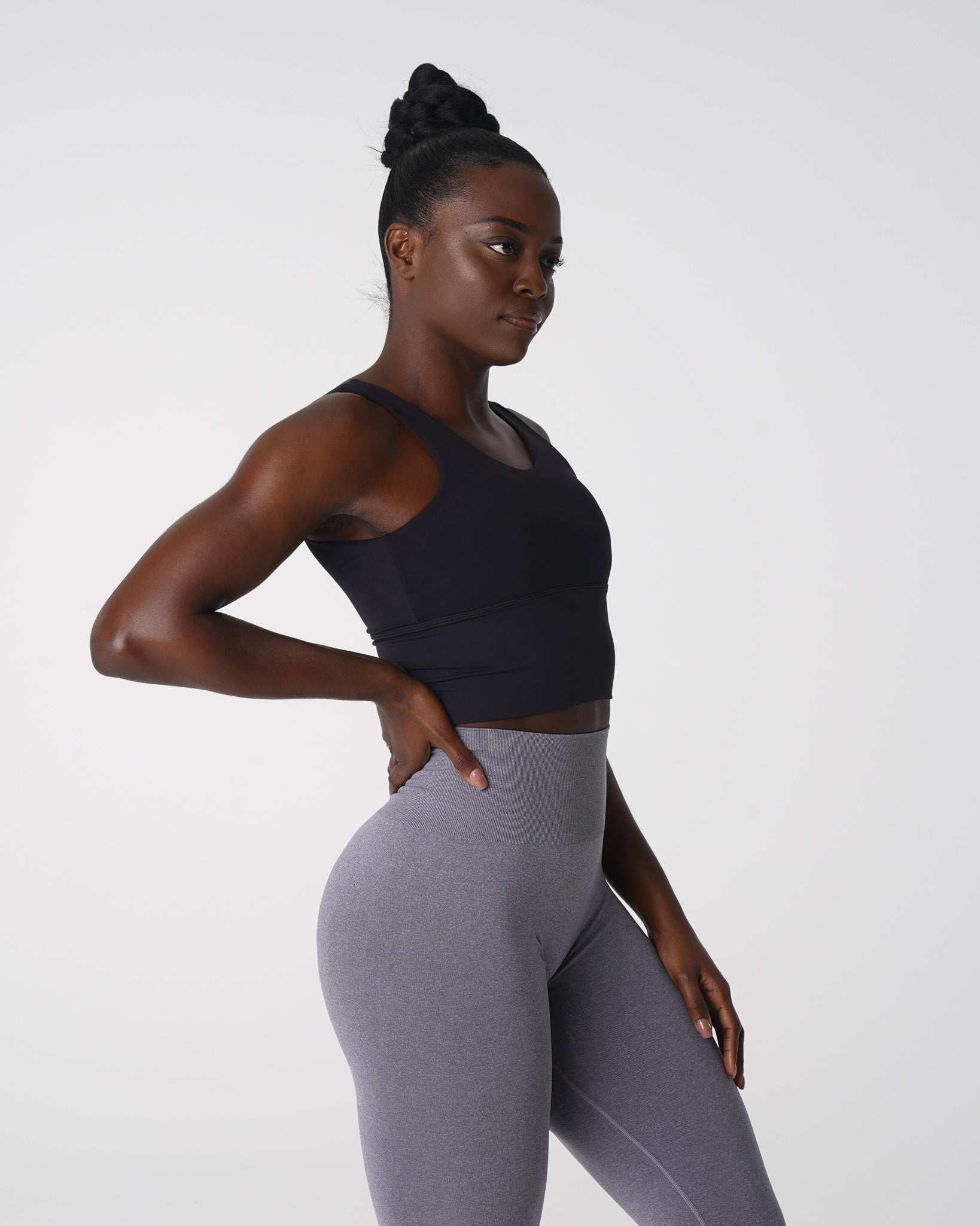 Women Black Essence Bra - NVGTN