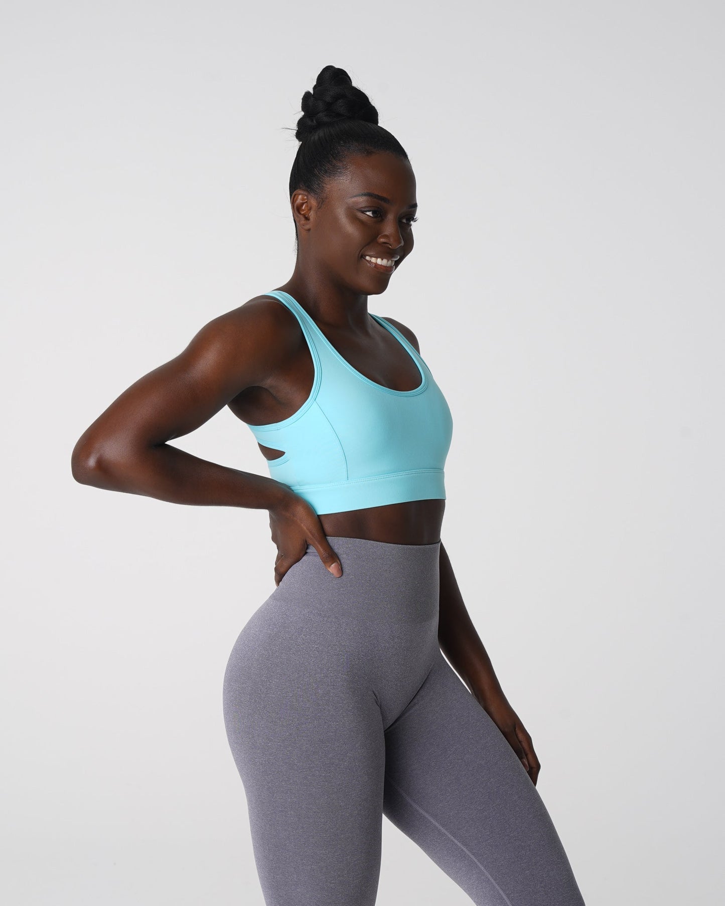 Women Capri Blue Allure Bra - NVGTN