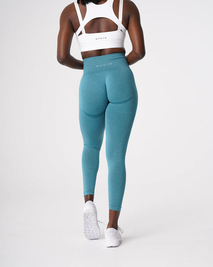 Women Teal Contour Seamless Leggings - NVGTN