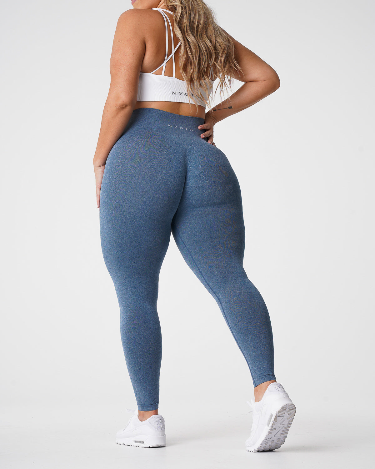 Women Slate Blue NV Seamless Leggings - NVGTN