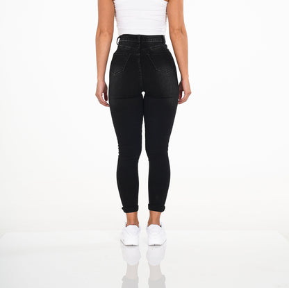 Women Navishape Black Jeans - NVGTN