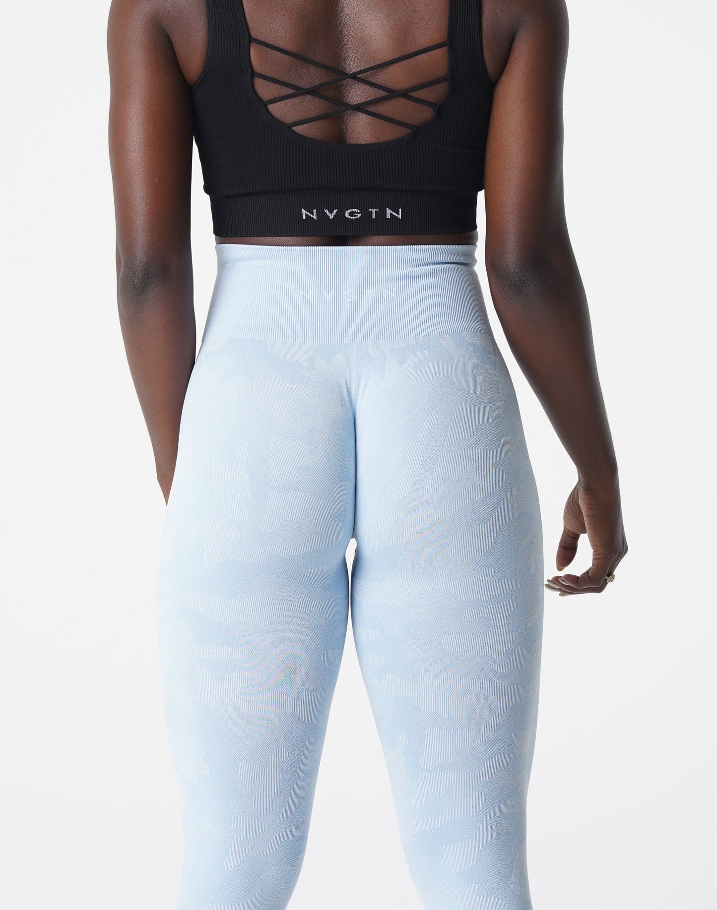 Women Icy Blue Camo Seamless Leggings - NVGTN