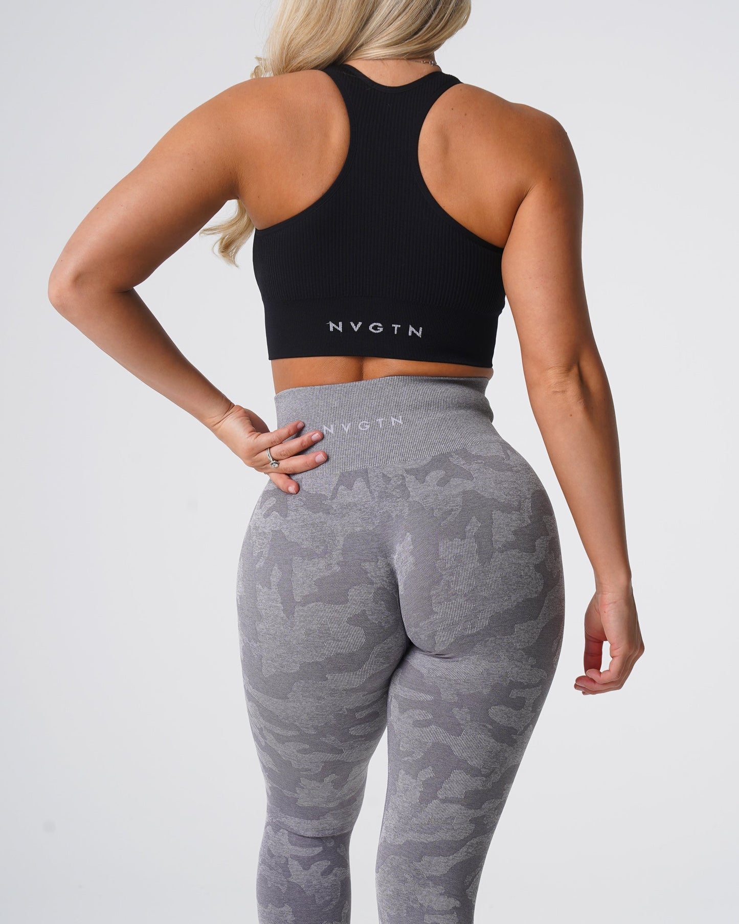 Women Grey Camo Seamless Leggings - NVGTN