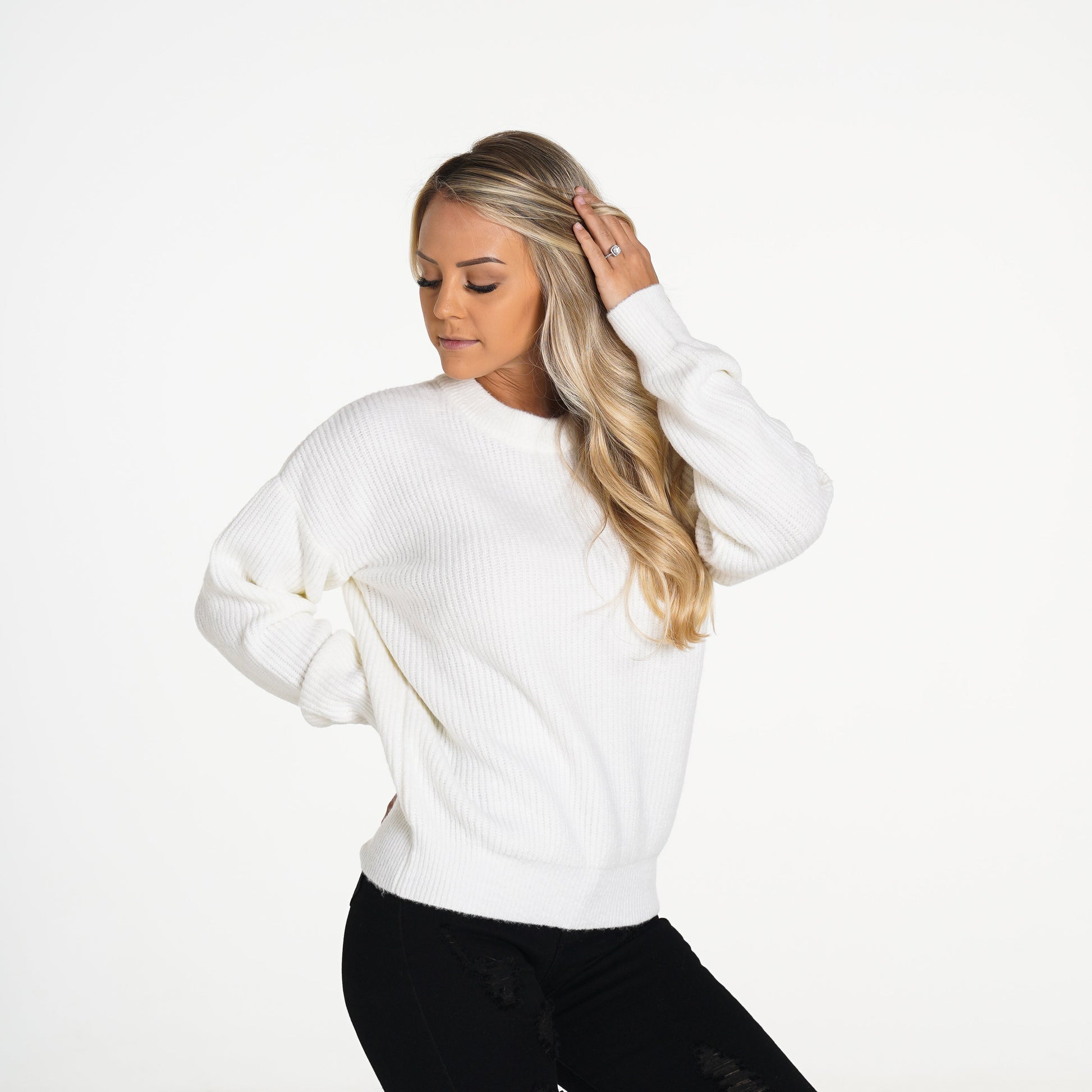 Women Ivory Snowy Nights Oversized Sweater - NVGTN