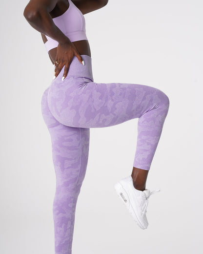 Women Lilac Camo Seamless Leggings - NVGTN
