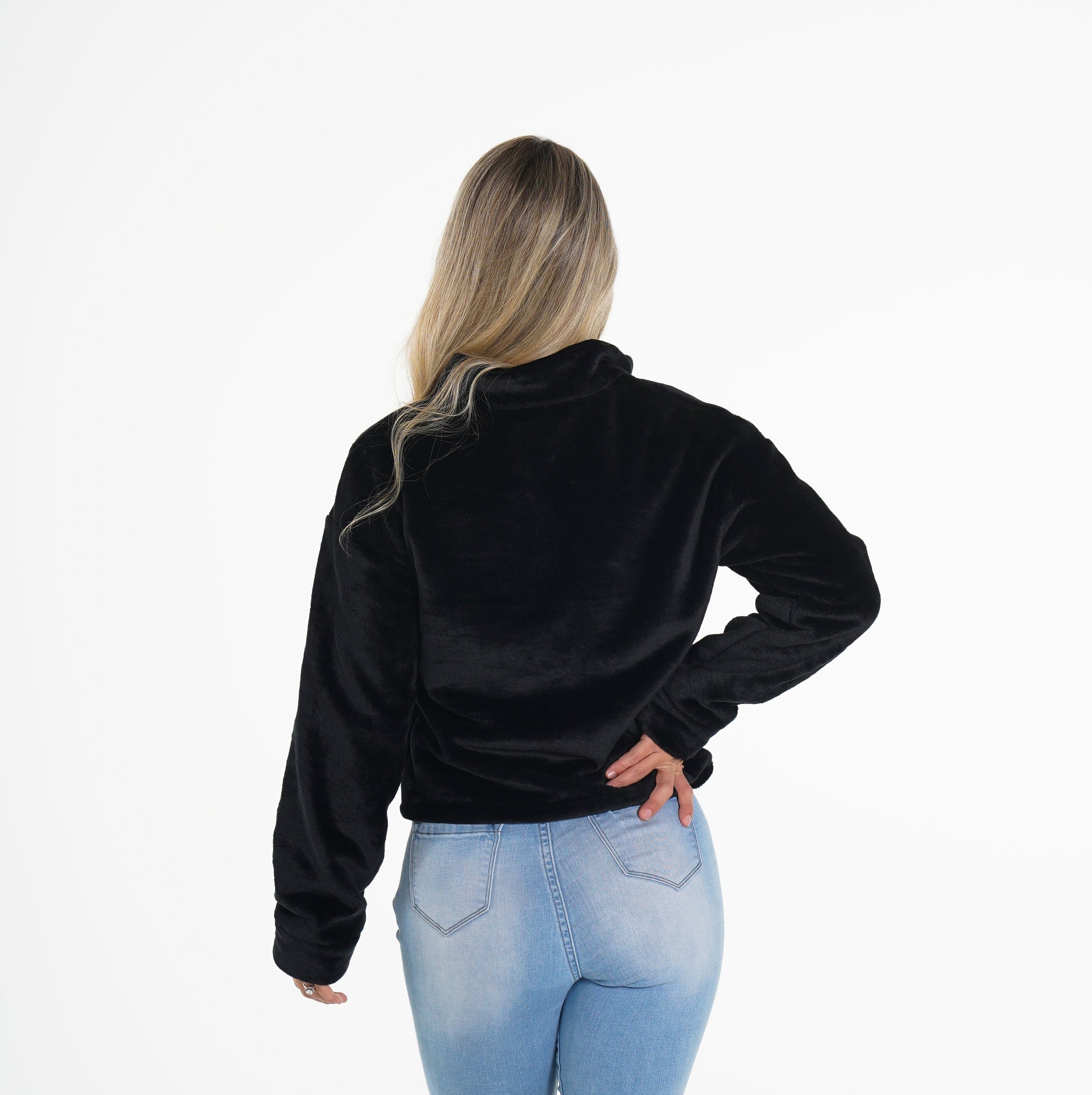 Women Black Full Length Teddy Fleece - NVGTN