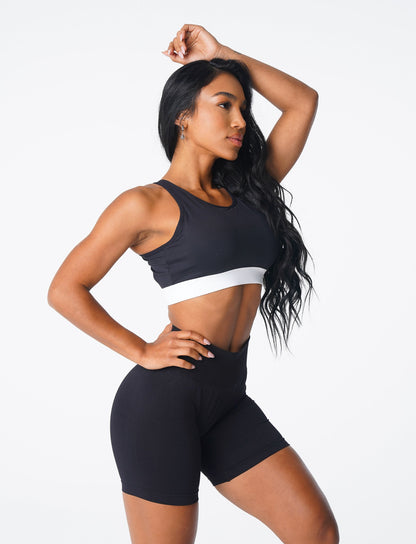 Women Black Agility Bra - NVGTN