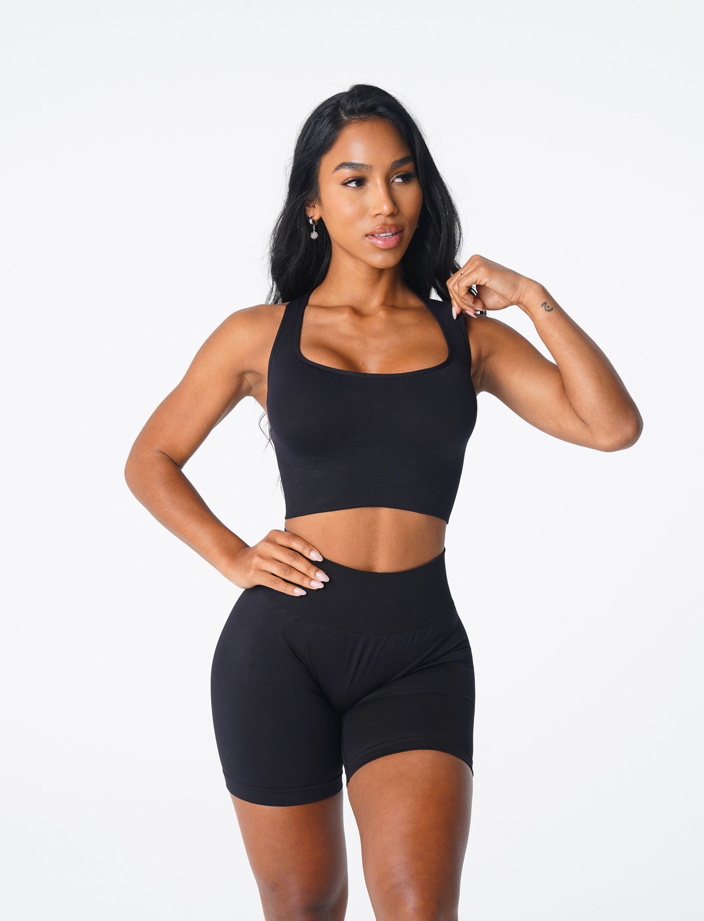 Women Black Ignite Seamless Bra - NVGTN