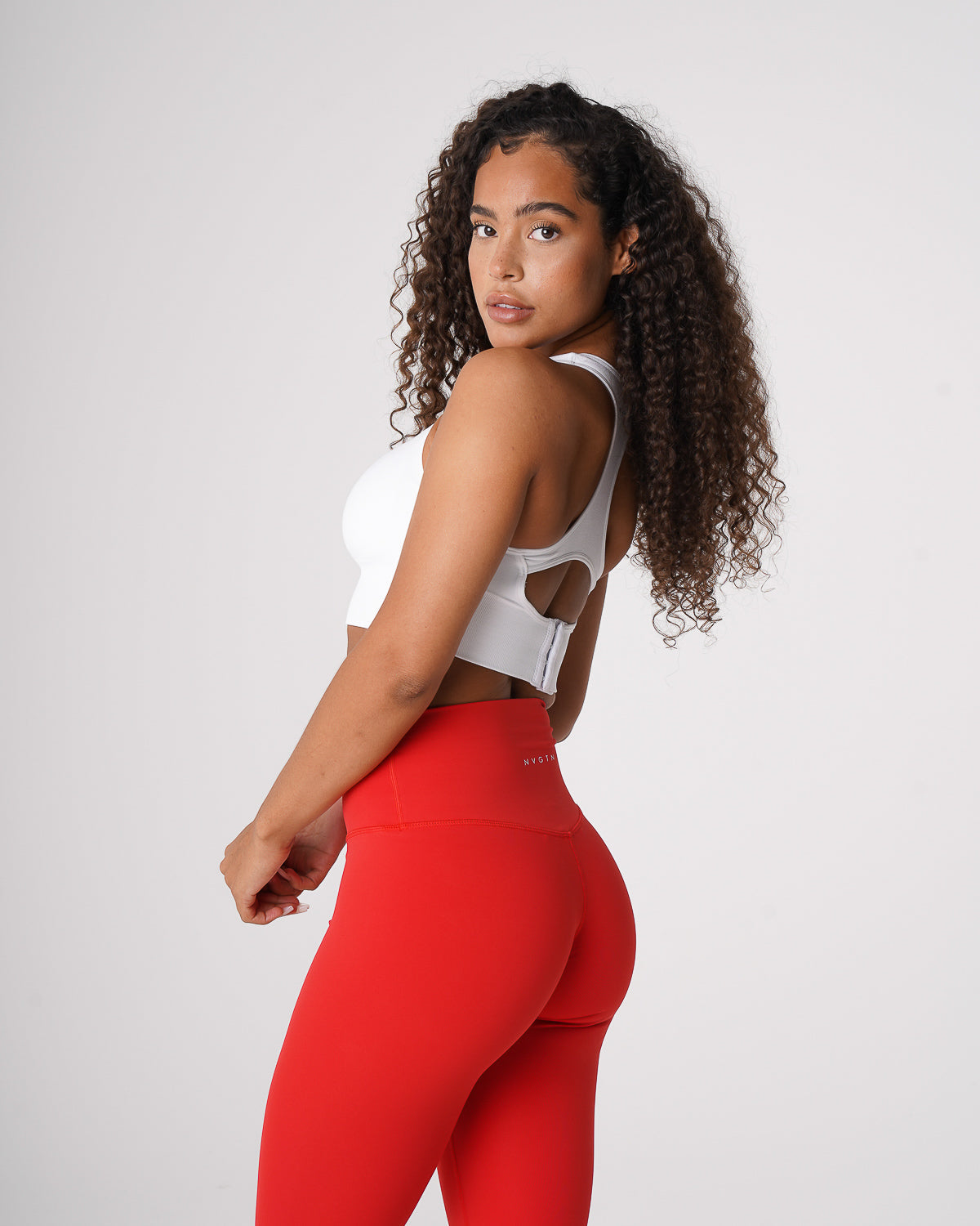 Women White Ignite Seamless Bra - NVGTN