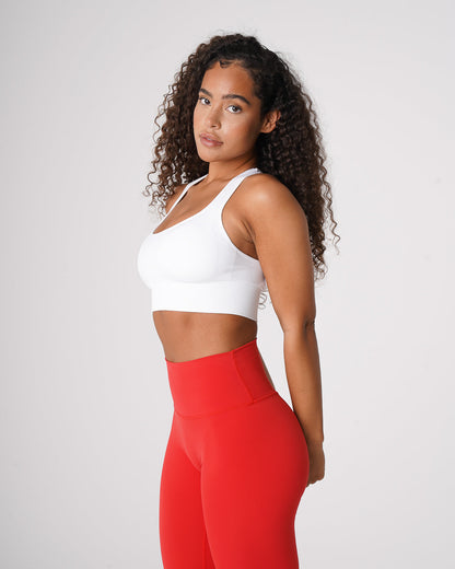 Women White Ignite Seamless Bra - NVGTN