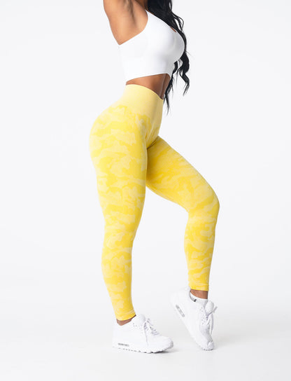 Women Sunshine Yellow Camo Seamless Leggings - NVGTN