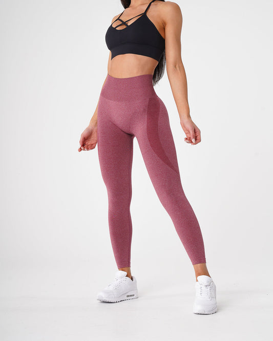 Women Maroon Contour Seamless Leggings - NVGTN
