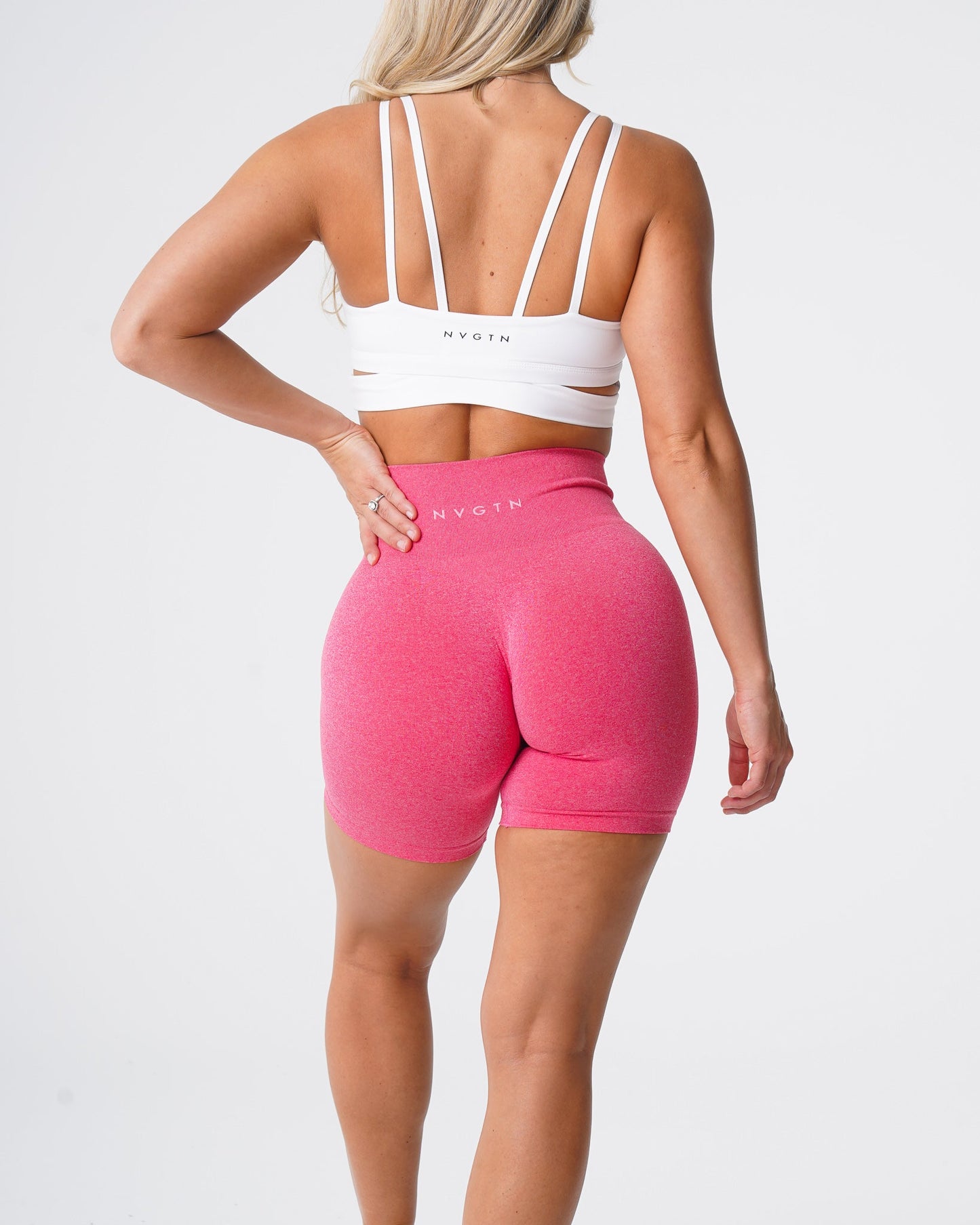 Women Hot Pink Pro Seamless Shorts - NVGTN