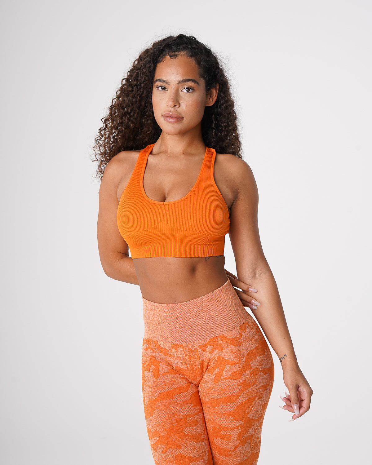 Women Burnt Orange Galaxy Ribbed Seamless Bra - NVGTN