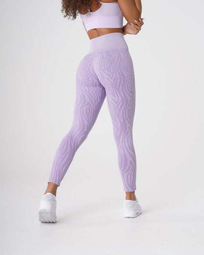 Women Lilac Zebra Seamless Leggings - NVGTN