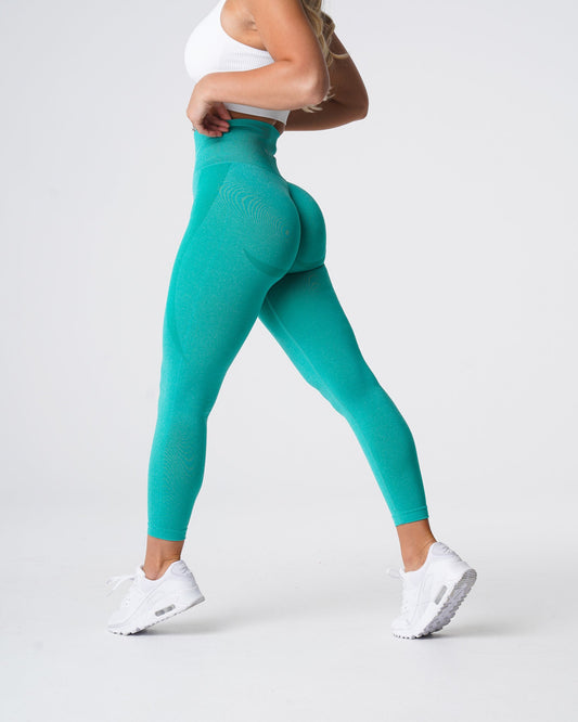 Women Turquoise Contour Seamless Leggings - NVGTN
