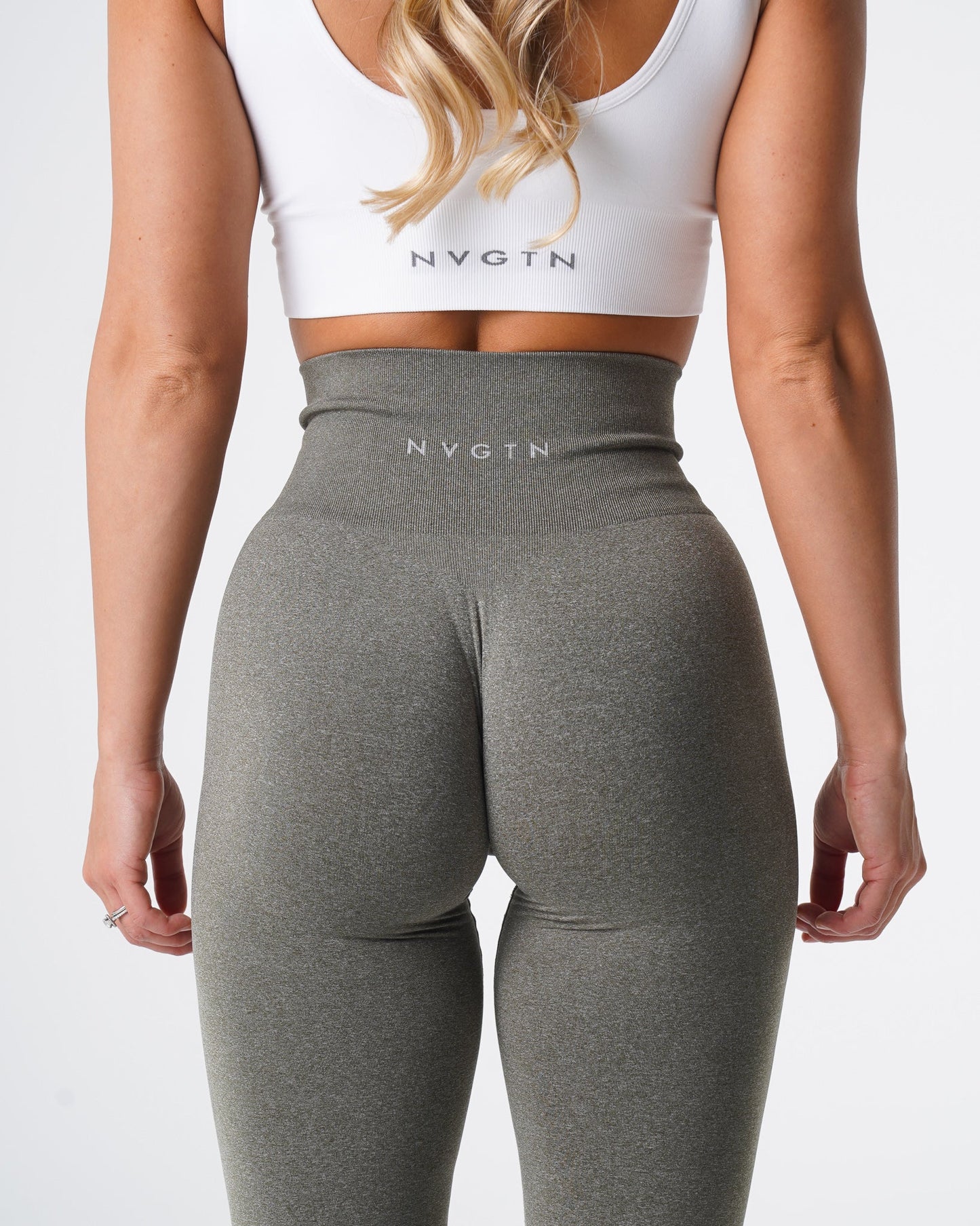 Women Khaki Green NV Seamless Leggings - NVGTN