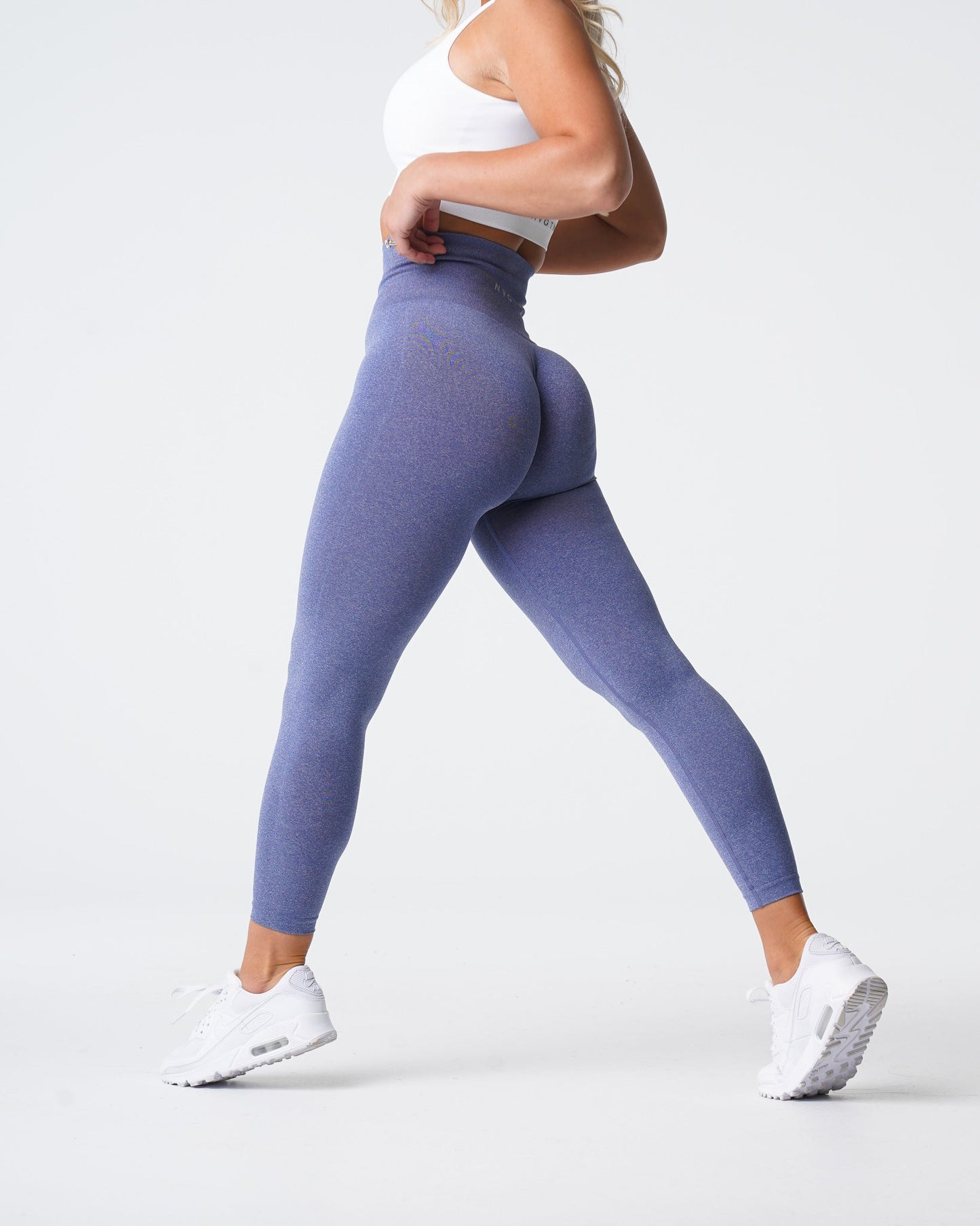 Women Royale NV Seamless Leggings - NVGTN