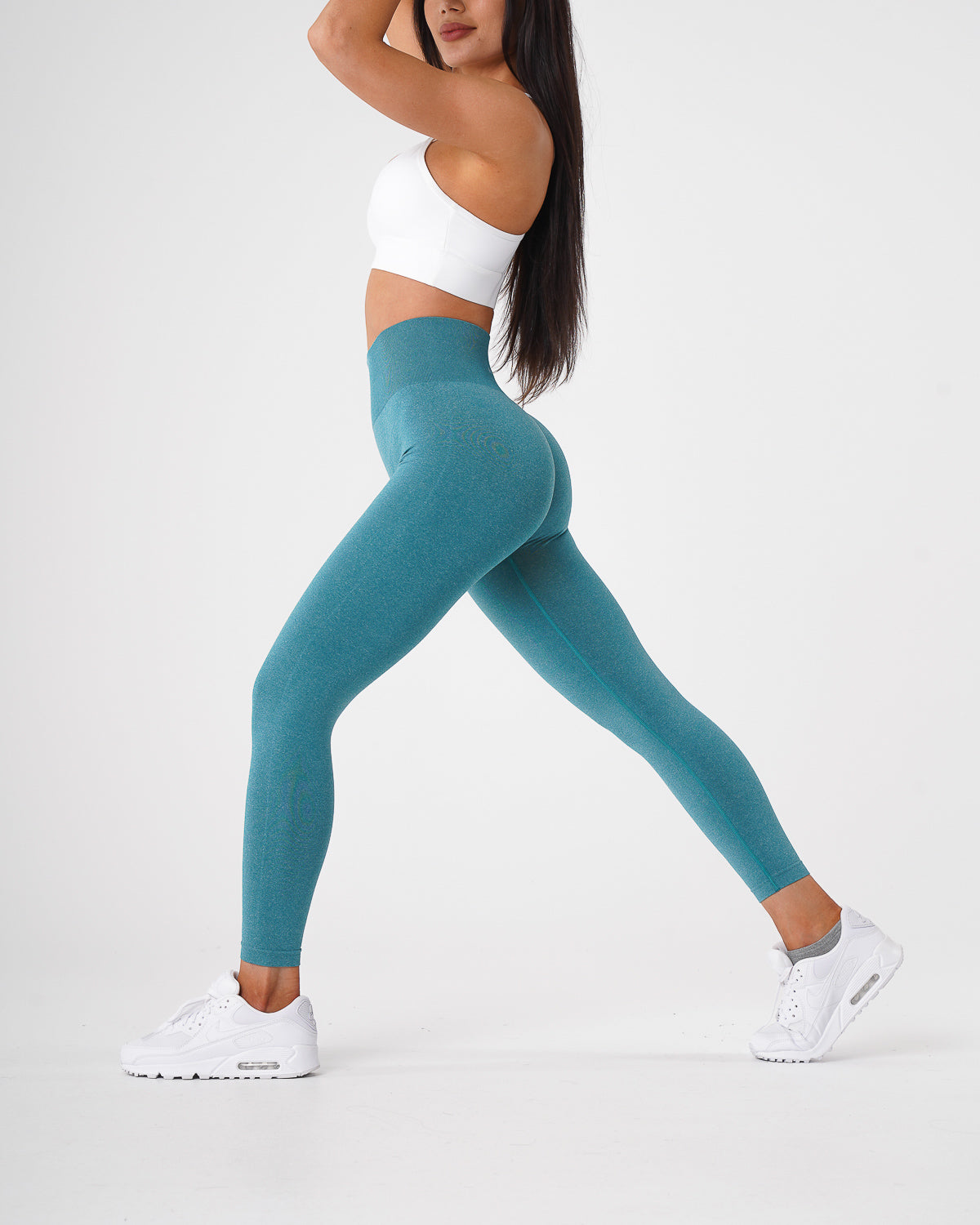 Women Teal NV Seamless Leggings - NVGTN