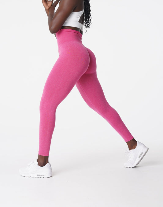 Women Fuchsia NV Seamless Leggings - NVGTN