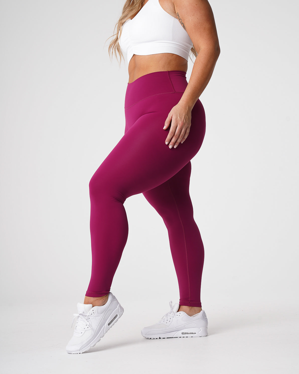 Women Berry Signature 2.0 Leggings - NVGTN