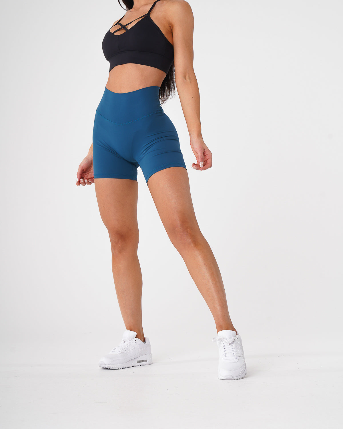 Women Pacific Blue Signature 2.0 Shorts - NVGTN