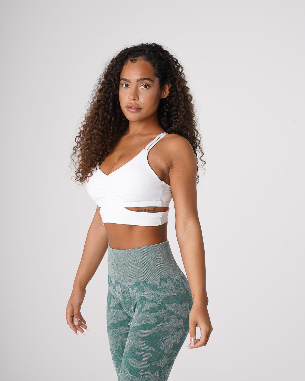 Women White Revolve Bra - NVGTN