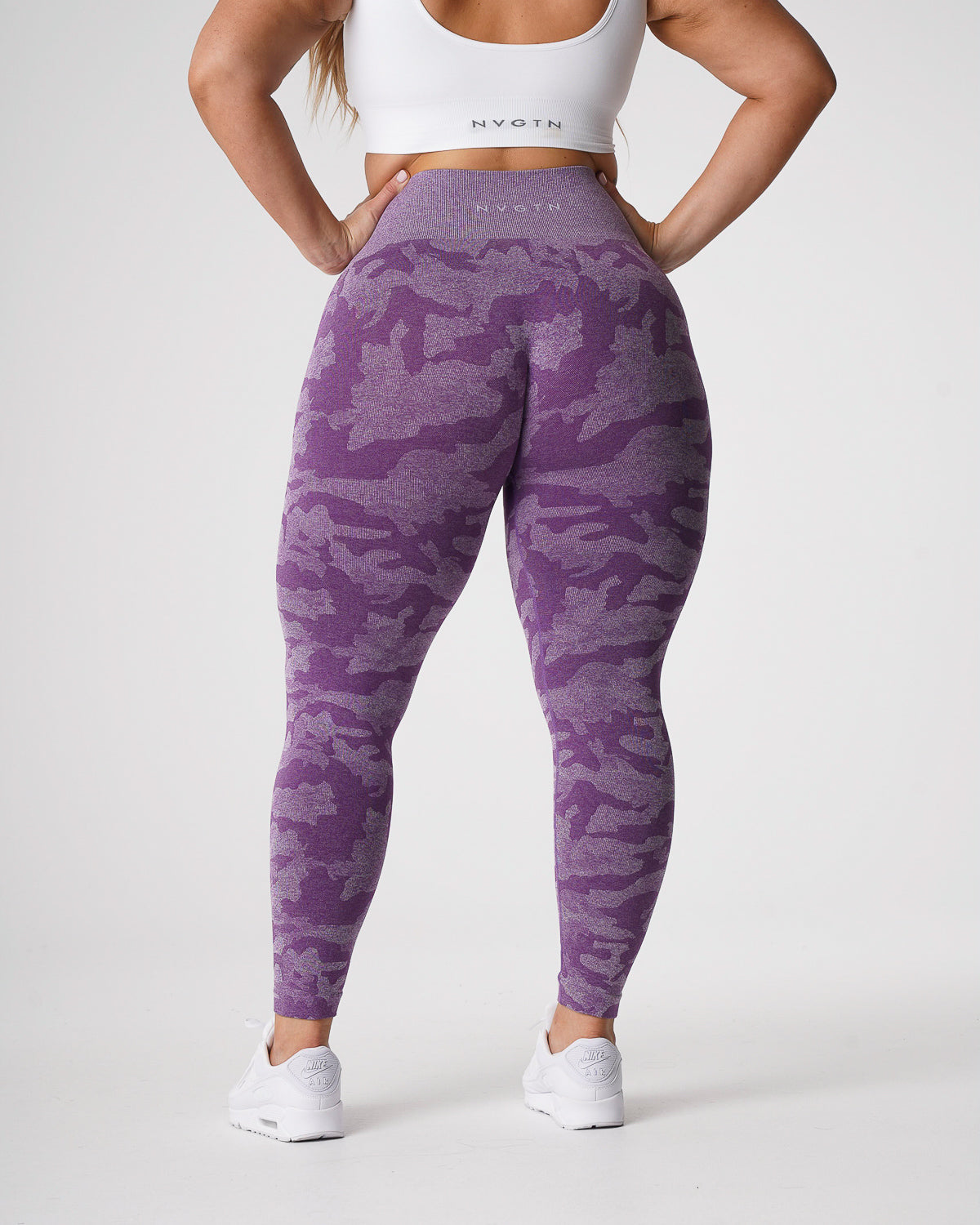 Women Violet Camo Seamless Leggings - NVGTN