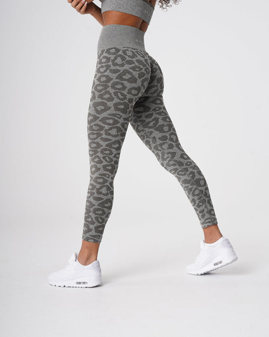 Women Khaki Green Leopard Seamless Leggings - NVGTN
