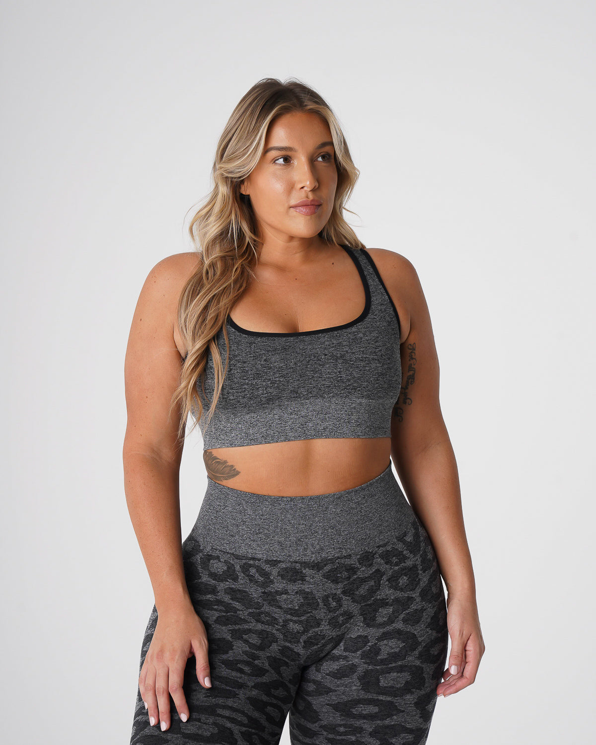 Women Black Speckled Leopard Eclipse Seamless Bra - NVGTN