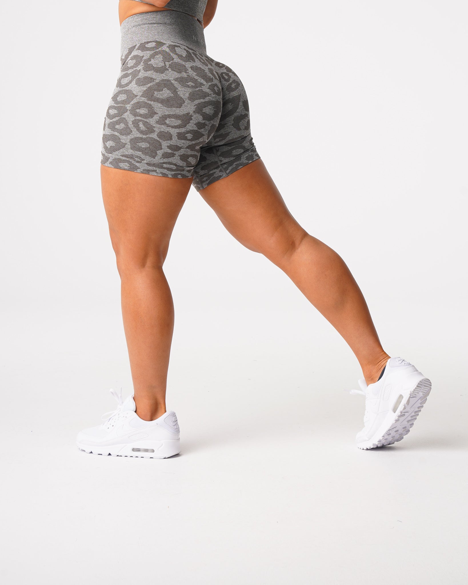 Women Khaki Green Leopard Seamless Shorts - NVGTN